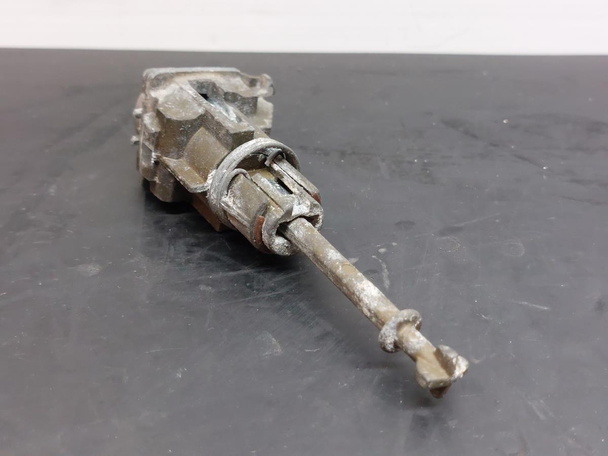 Canhão de porta TOYOTA Avensis Liftback (_T25_) Imagem-2