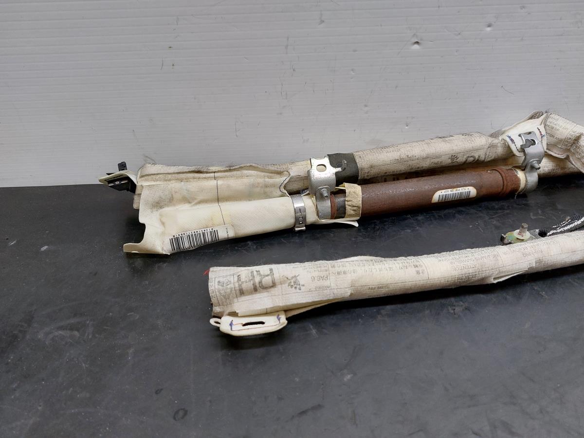 Airbag cortina direito TOYOTA Avensis Liftback (_T25_) Imagem-1