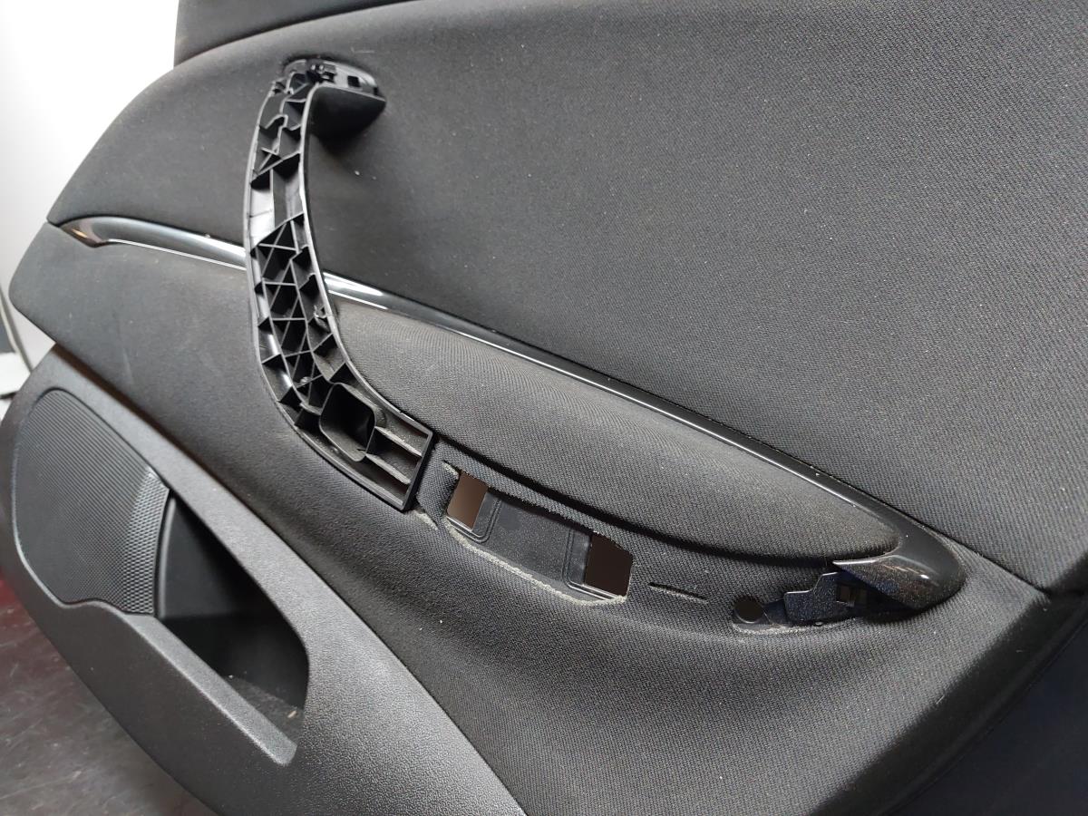 Panel puerta trasero derecho CITROËN C5 III (RD_) Imagem-6