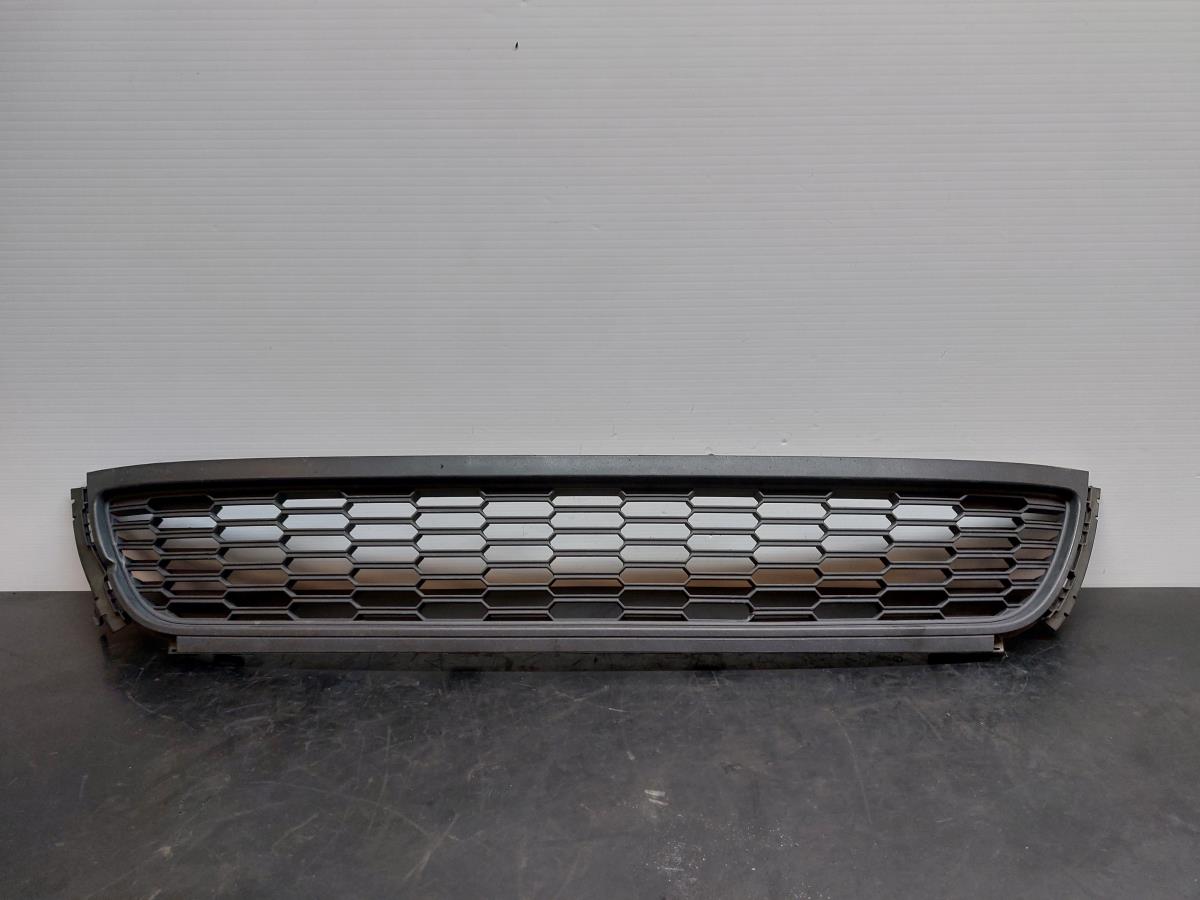 Grille avant VOLKSWAGEN Polo (6R, 6C)