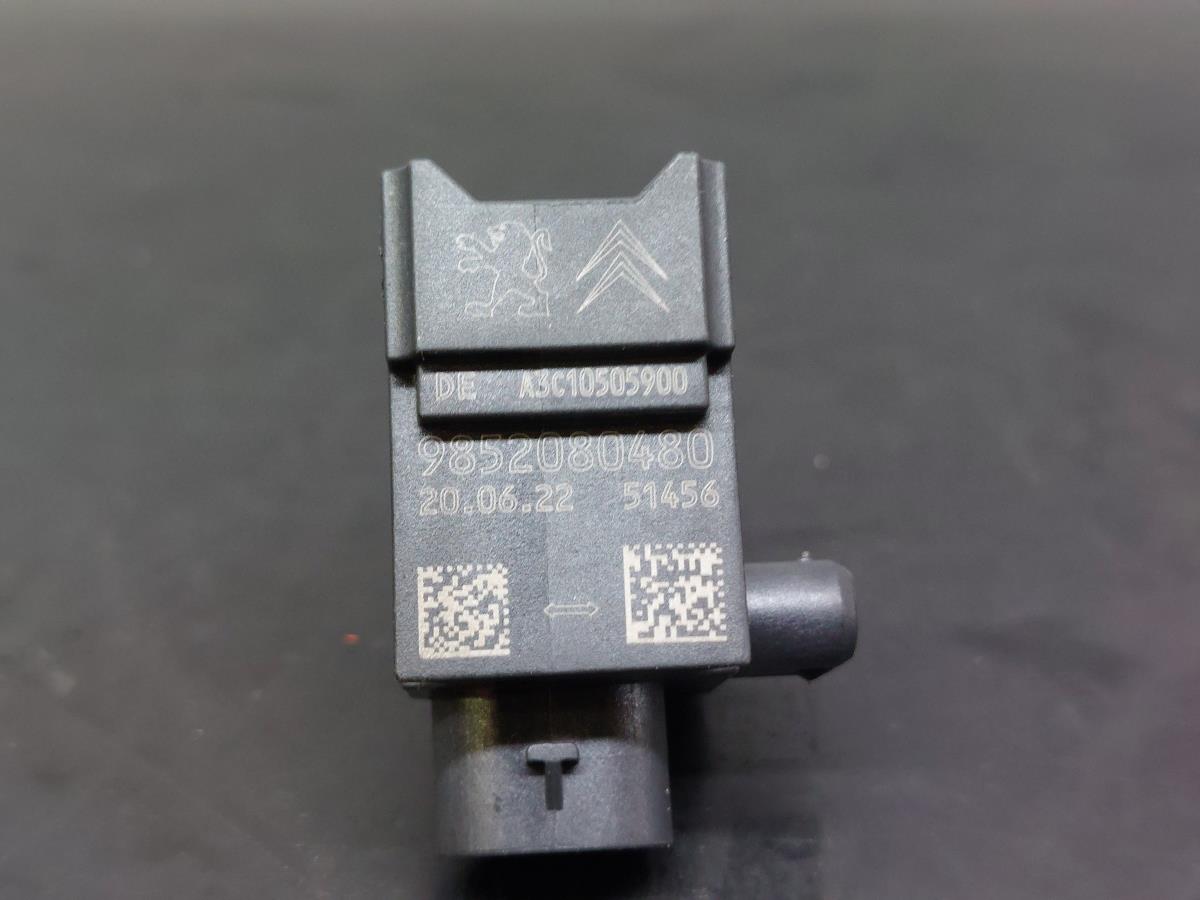 Right front airbag sensor OPEL Corsa F Imagem-3