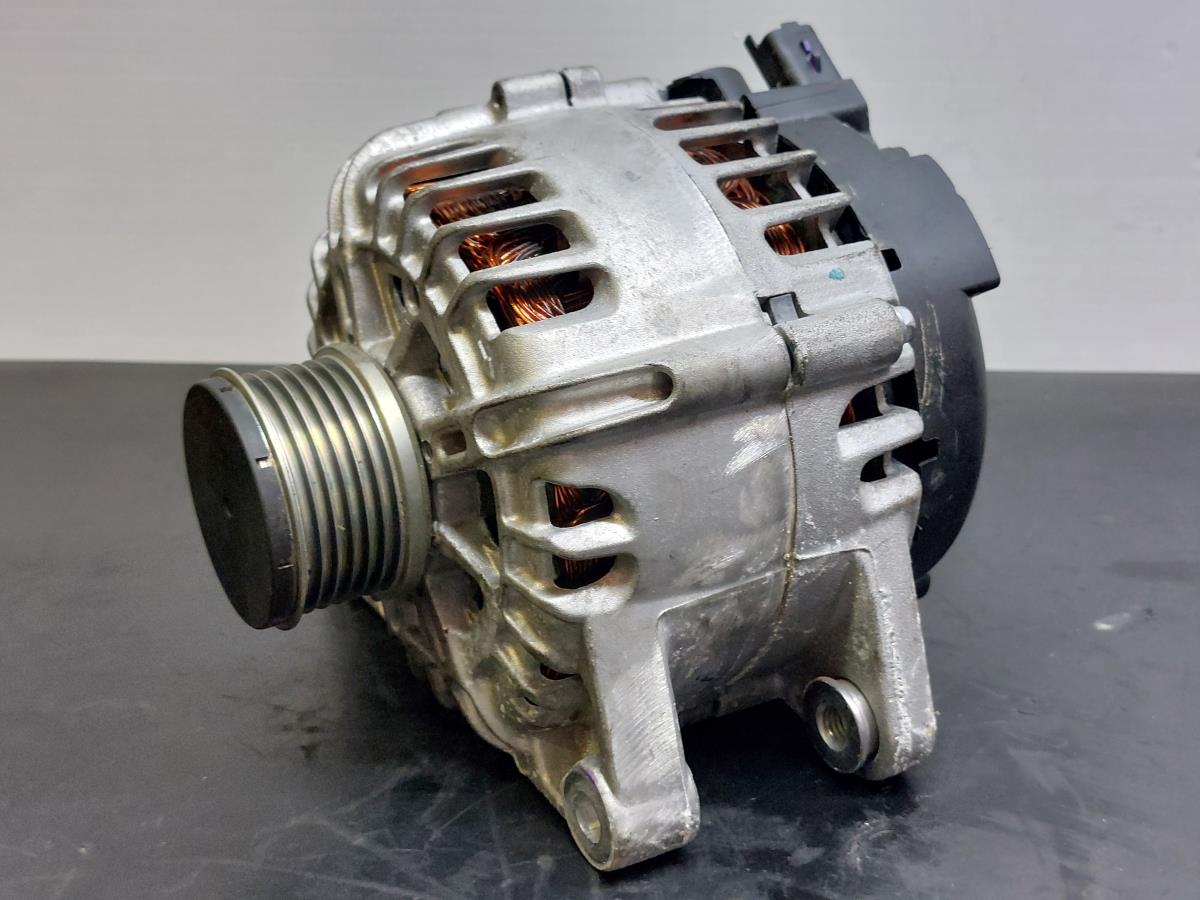 Alternador OPEL Corsa F