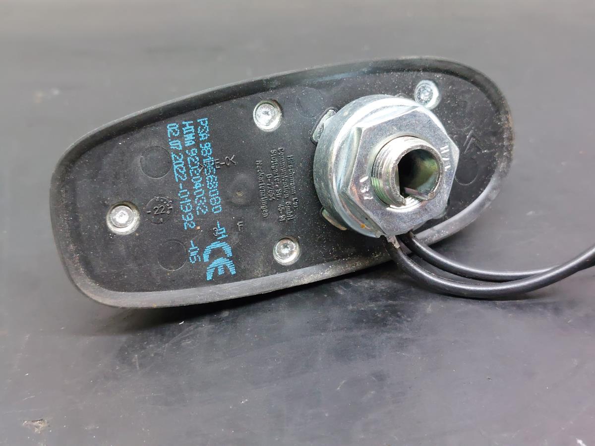 Base de antena OPEL Corsa F Imagem-4