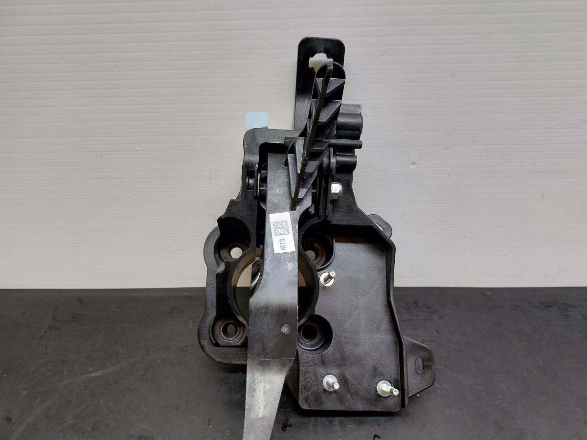 Pedal OPEL Corsa F Imagem-2