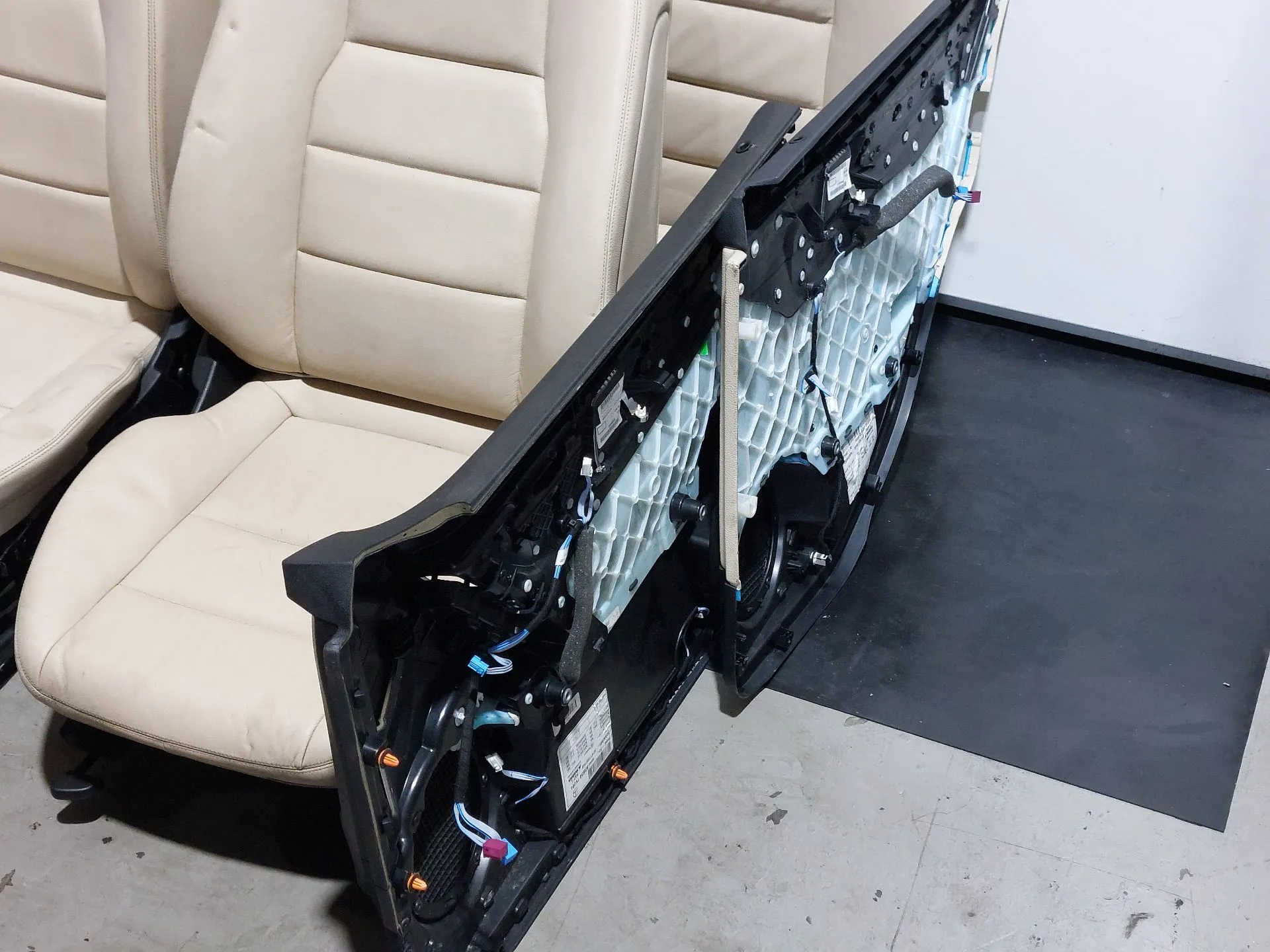 Conjunto de bancos MERCEDES-BENZ Classe C (W204) Imagem-17