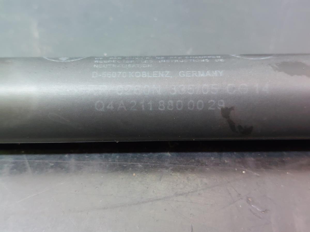 Amortisseur de Capot MERCEDES-BENZ CLS (C219) Imagem-5
