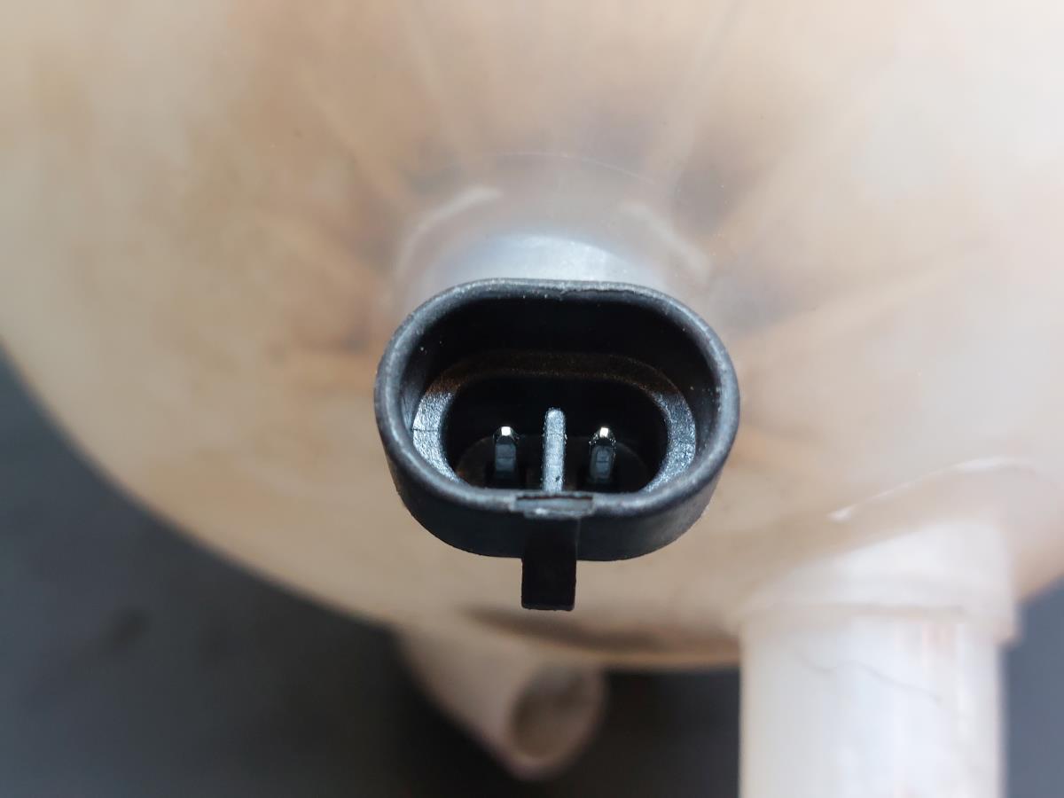 Depósito de expansión SAAB 9-3 Station Wagon (YS3F) Imagem-2