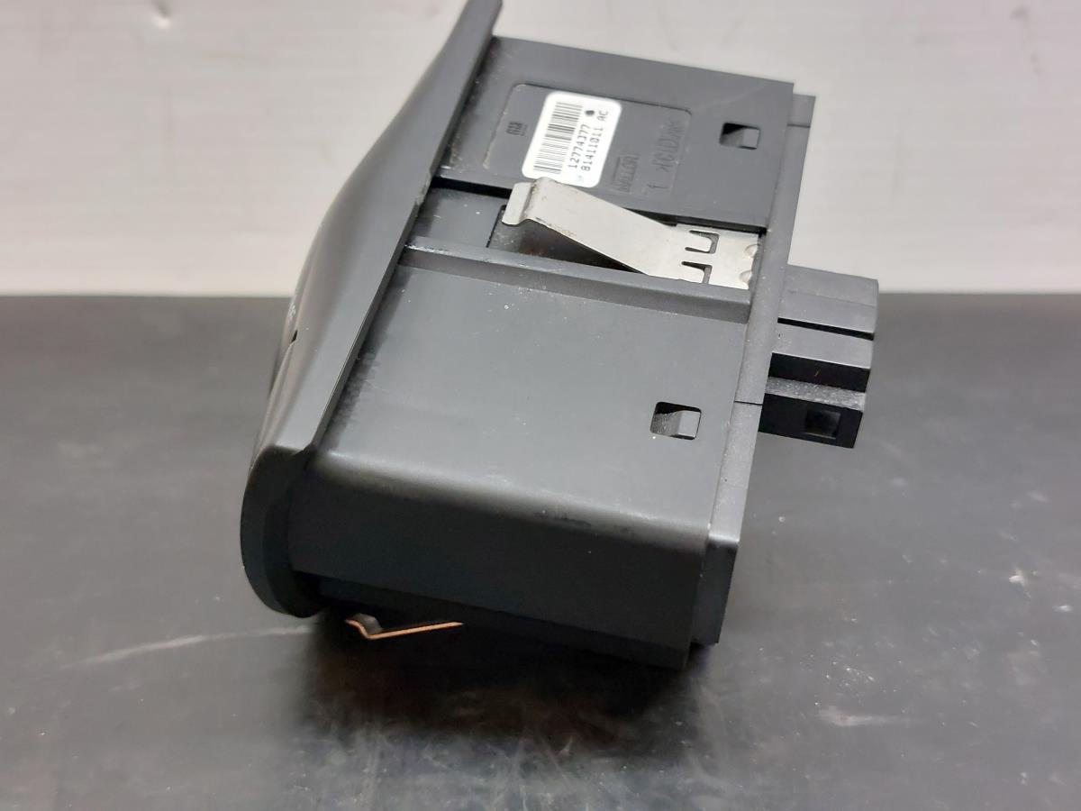 Botão / interruptor de luzes SAAB 9-3 Station Wagon (YS3F) Imagem-2