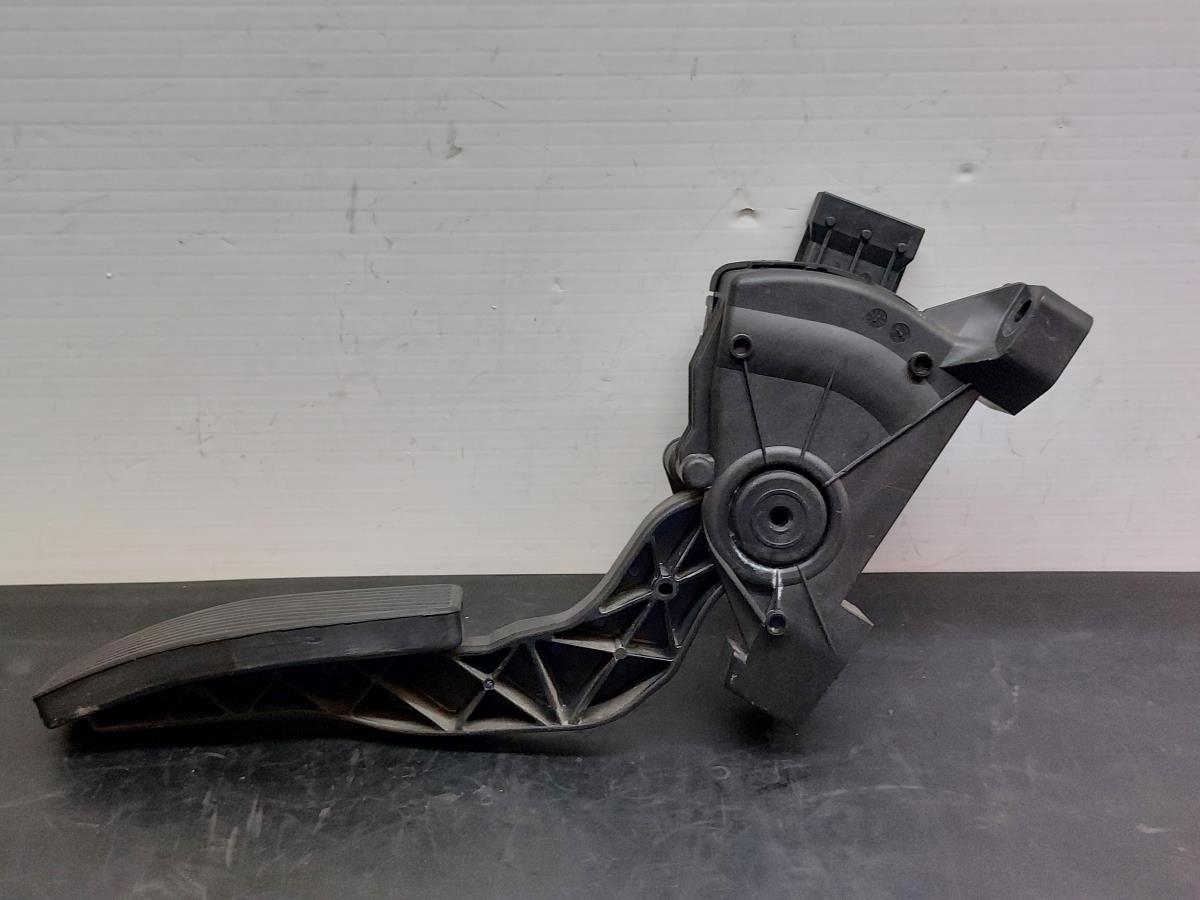 Pedal do acelerador SAAB 9-3 Station Wagon (YS3F) Imagem-4