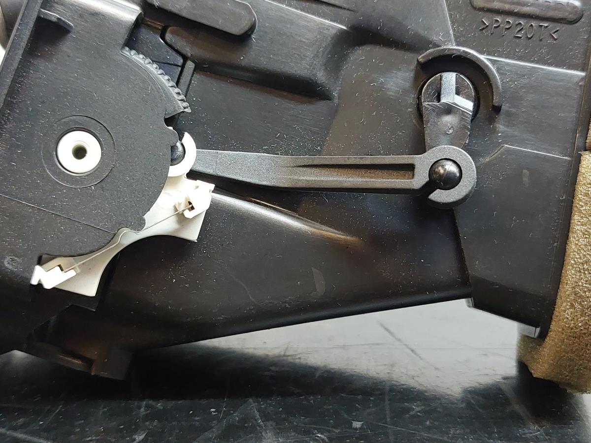 Difusor / salida de aire SAAB 9-3 Station Wagon (YS3F) Imagem-4