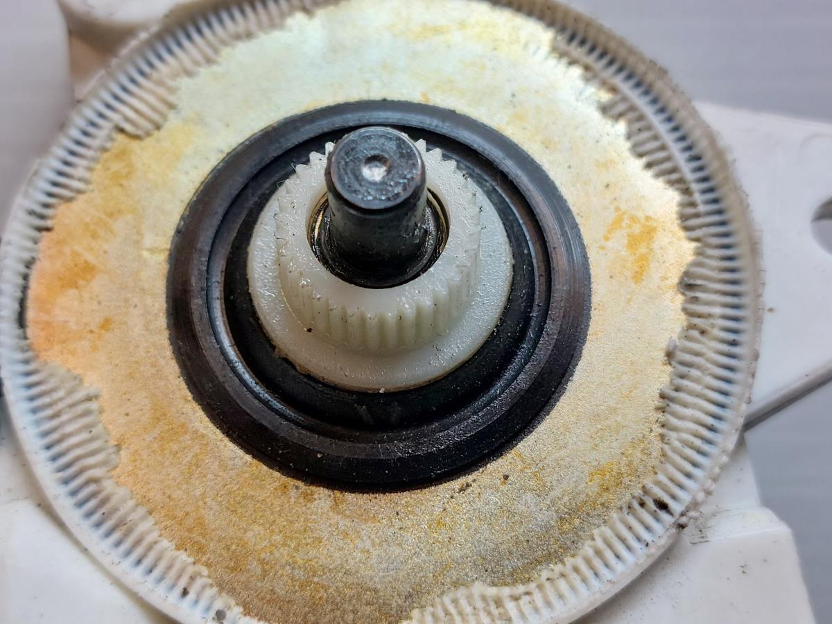 Motor vidro trás esquerdo SAAB 9-3 Station Wagon (YS3F) Imagem-4