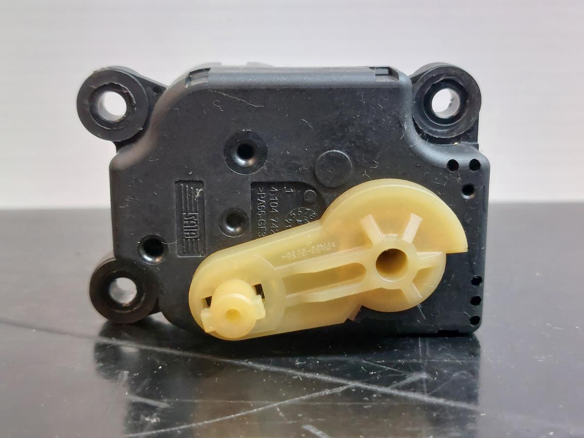 Motor da comporta da sofagem SAAB 9-3 Station Wagon (YS3F) Imagem-2