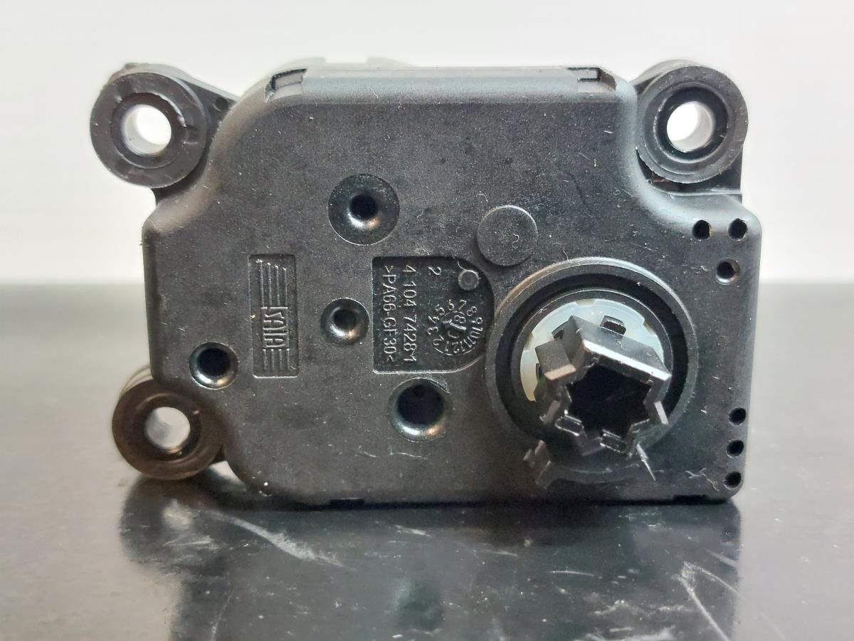 Motor del compuerta de la calefacción SAAB 9-3 Station Wagon (YS3F) Imagem-2