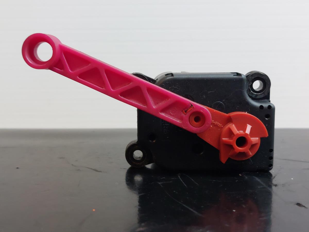 Motor del compuerta de la calefacción SAAB 9-3 Station Wagon (YS3F) Imagem-2