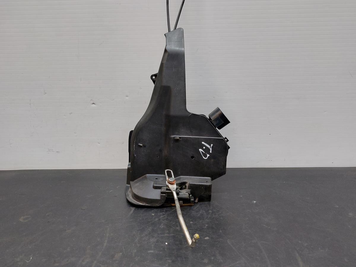 Fechadura / fecho porta trás direito TOYOTA RAV4 II (_A2_)