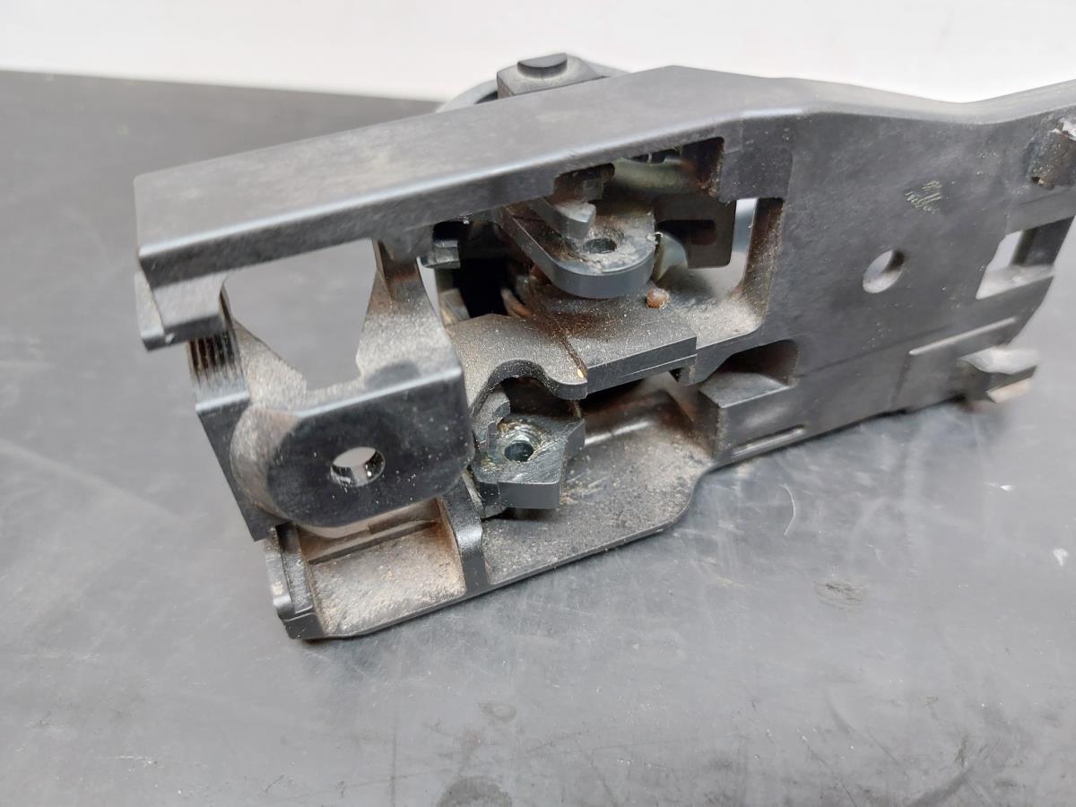 Puxador interior porta trás direito TOYOTA RAV4 II (_A2_) Imagem-3