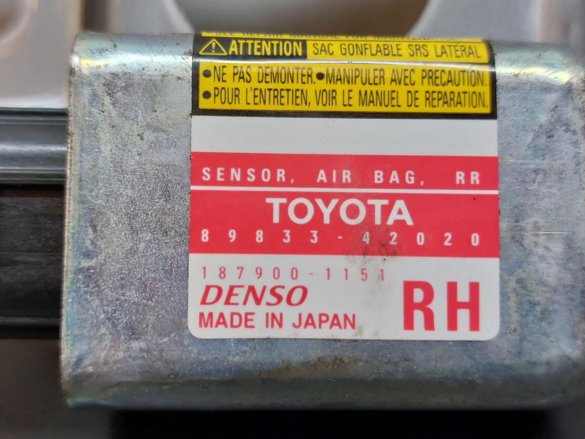 Sensor airbag Delantero Derecho TOYOTA RAV4 II (_A2_) Imagem-2