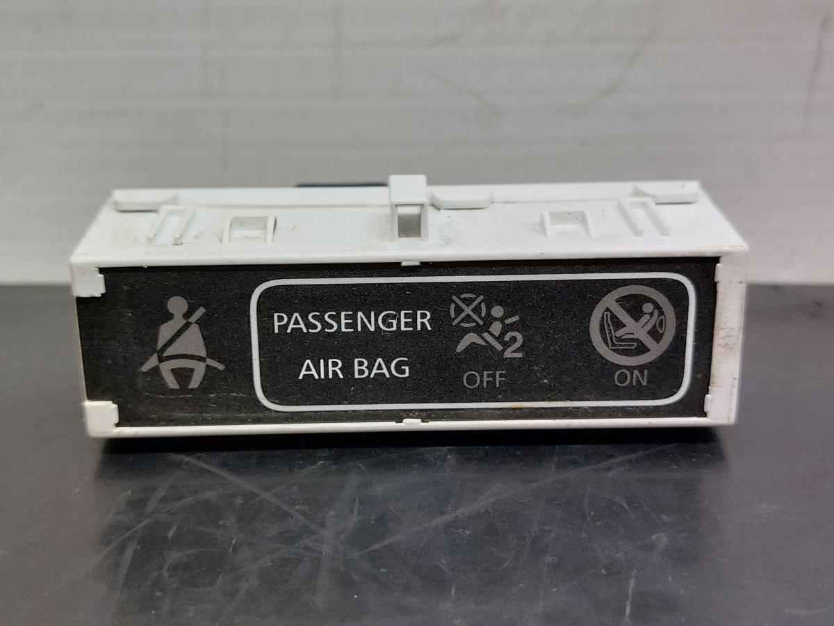 Botão / interruptor / sinal airbag off RENAULT Clio IV (BH_)