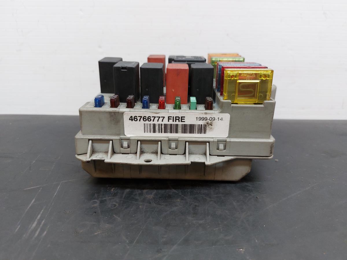 Boîte de fusibles / SAM / BSI FIAT Punto (188_) Imagem-1