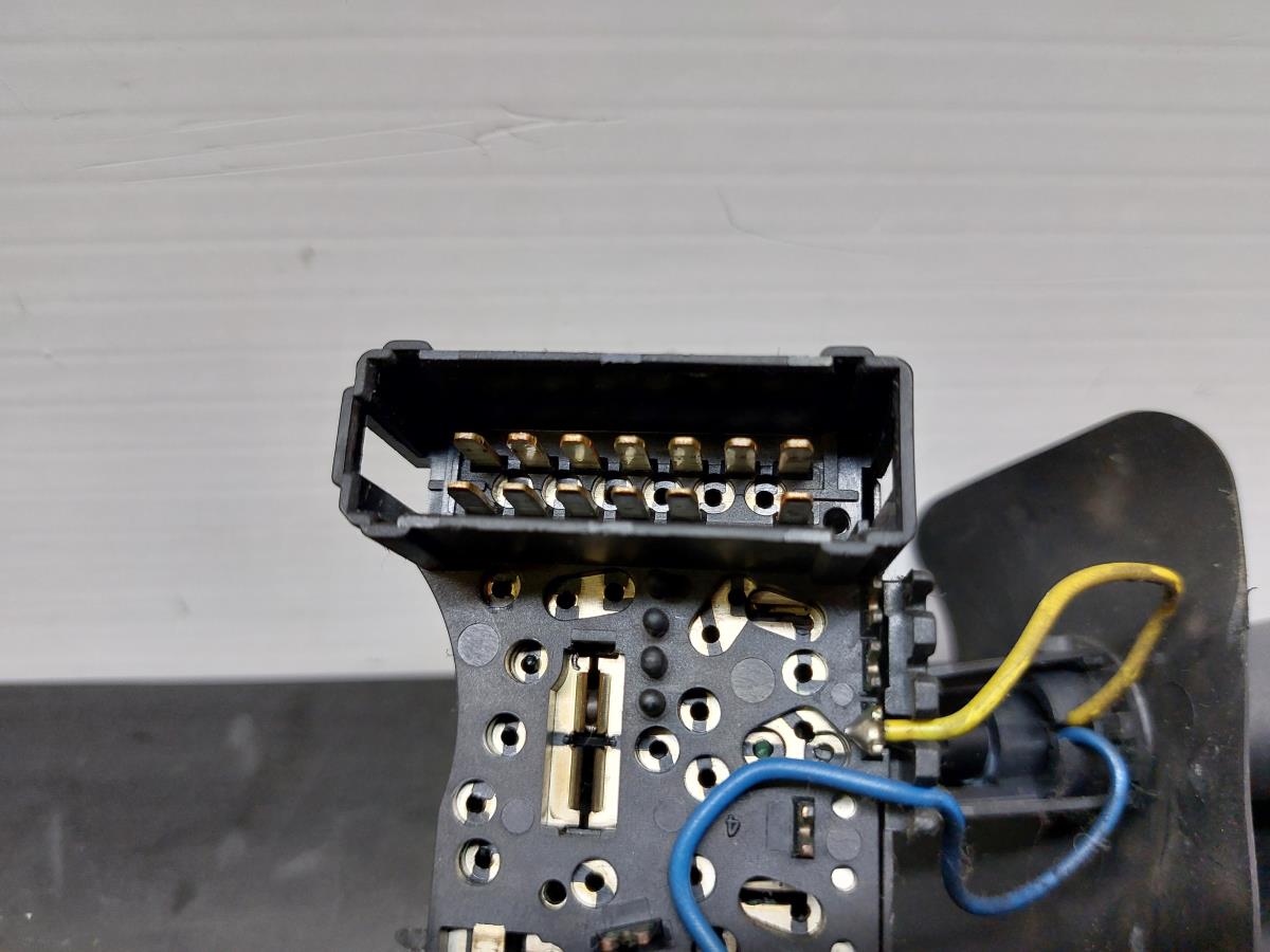 Leva delle luci RENAULT Clio II (BB0/1/2_, CB0/1/2_) Imagem-4