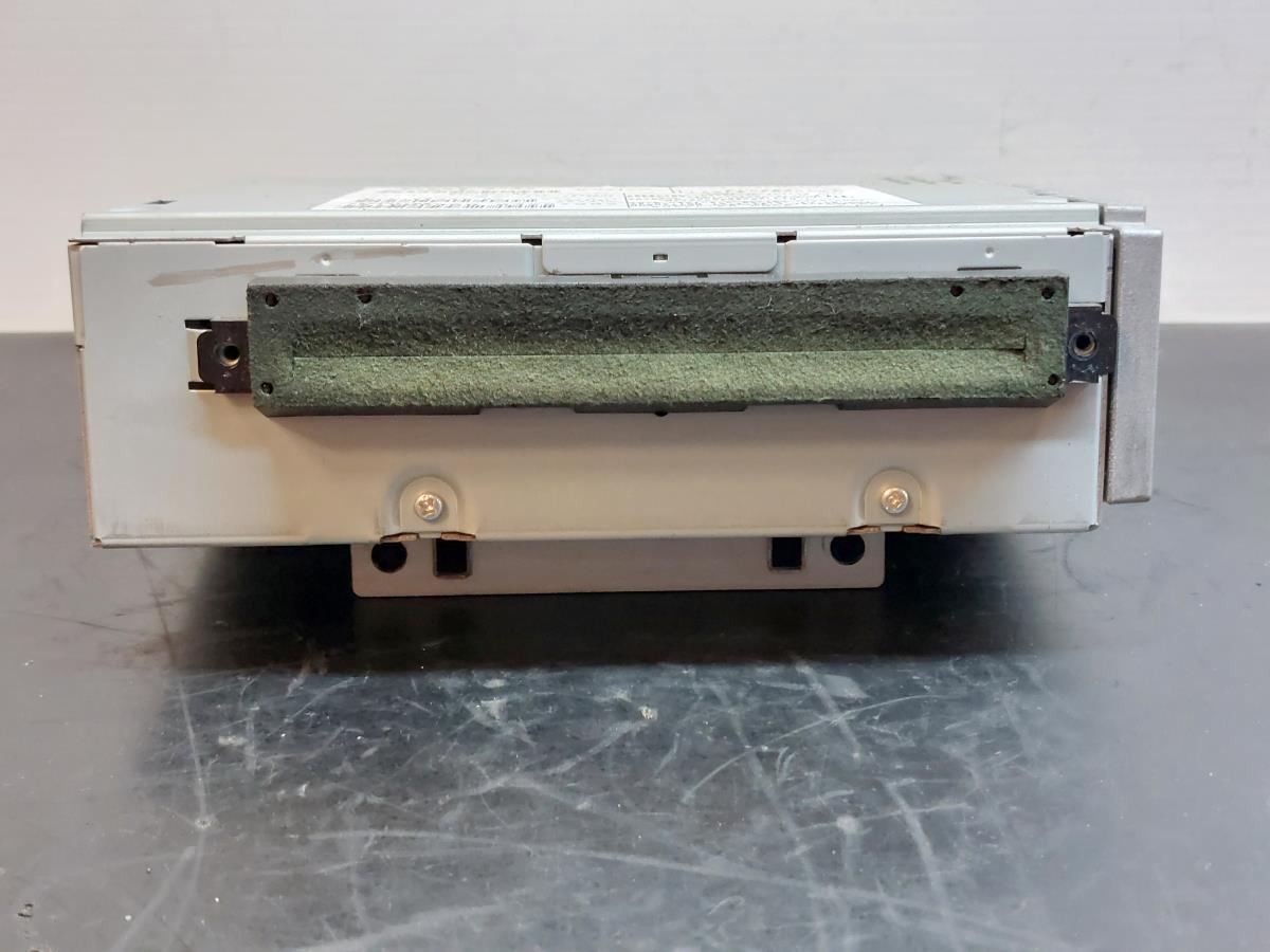 Rádio / auto-rádio VOLVO S40 II (MS) Imagem-1