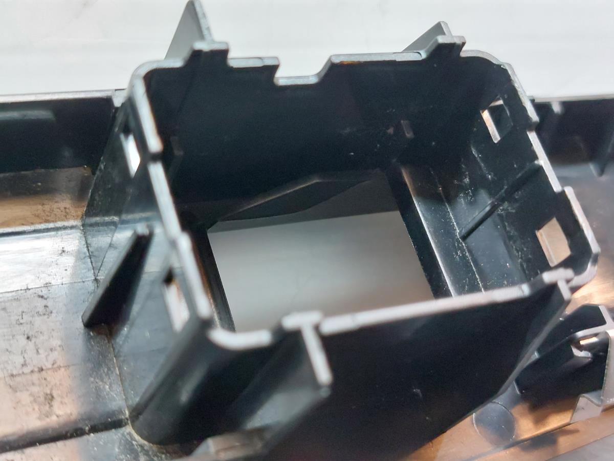 Right front door trim RENAULT Megane III (BZ0_) Imagem-6