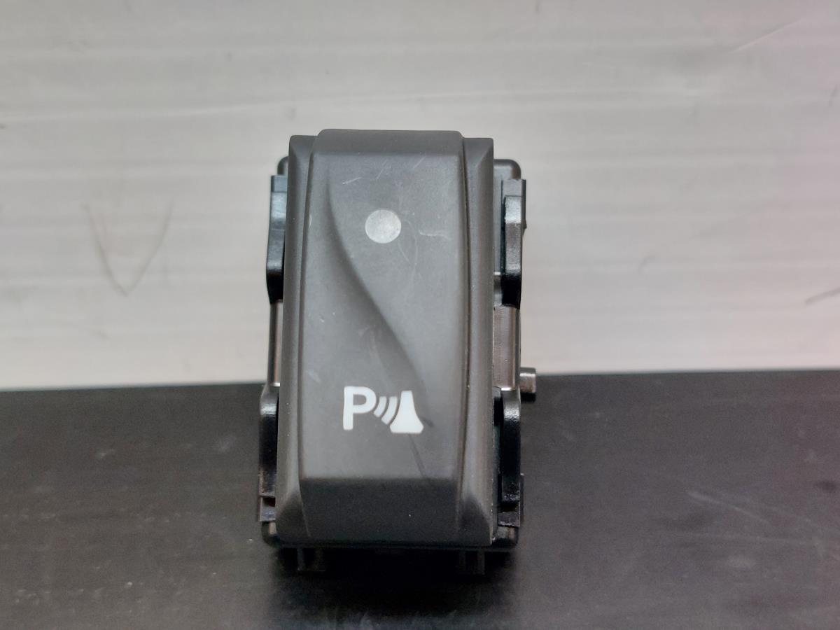 Botão / interruptor sensor de estacionamento DACIA Logan MCV II (7S_)