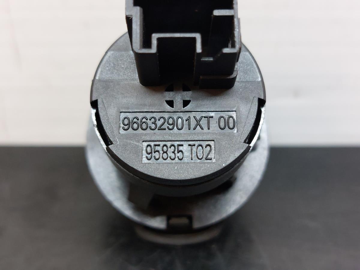 Módulo USB / AUX / IPOD CITROËN C3 Picasso (SH_) Imagem-3