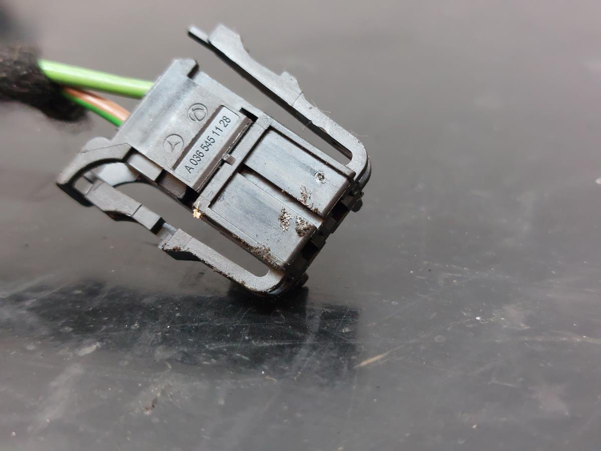 Installation électrique intérieure / câblage intérieur MERCEDES-BENZ Classe E Coupé (C207) Imagem-3