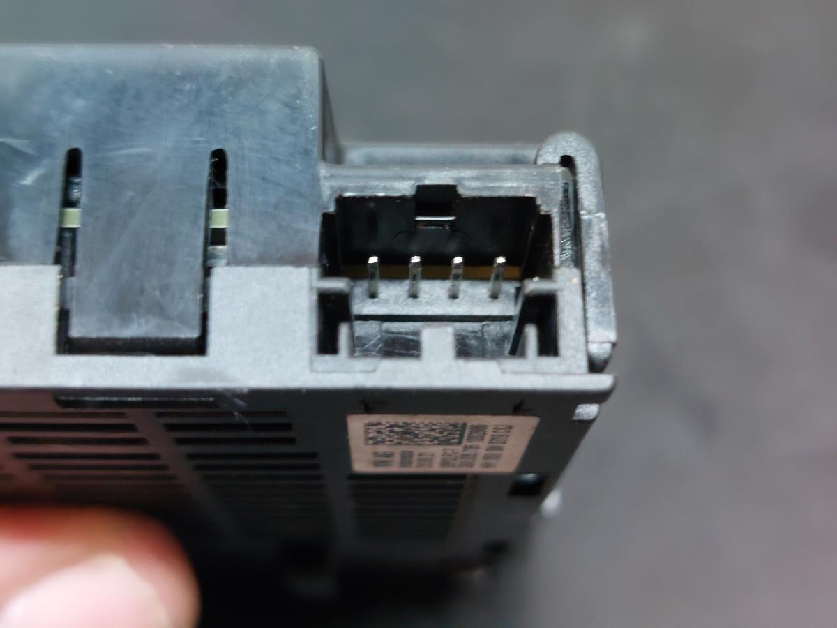 Módulo USB / AUX / IPOD VOLKSWAGEN Polo (AW1) Imagem-5