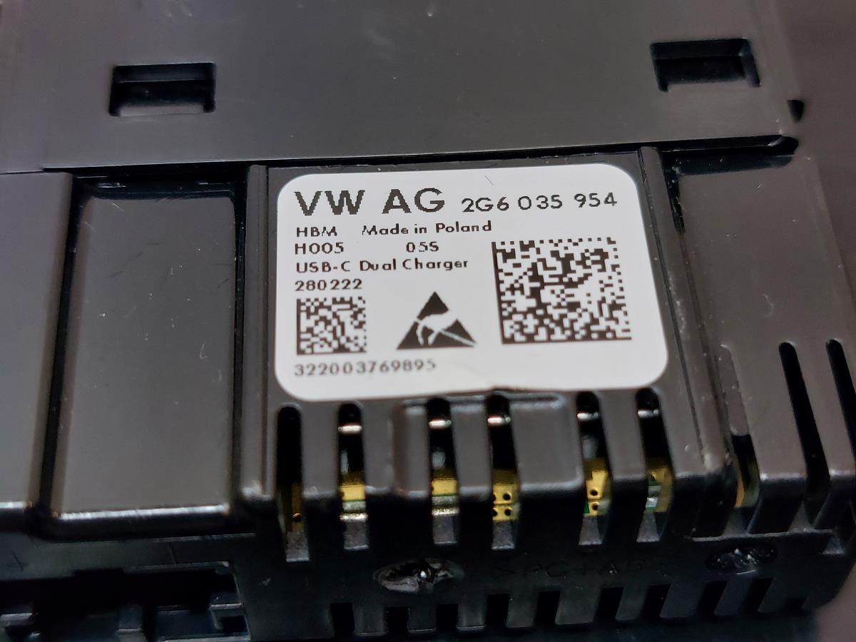 Módulo USB / AUX / IPOD VOLKSWAGEN Polo (AW1) Imagem-2