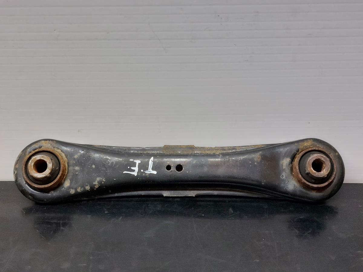 Braccio di sospensione posteriore sinistro MITSUBISHI ASX (GA_W_)