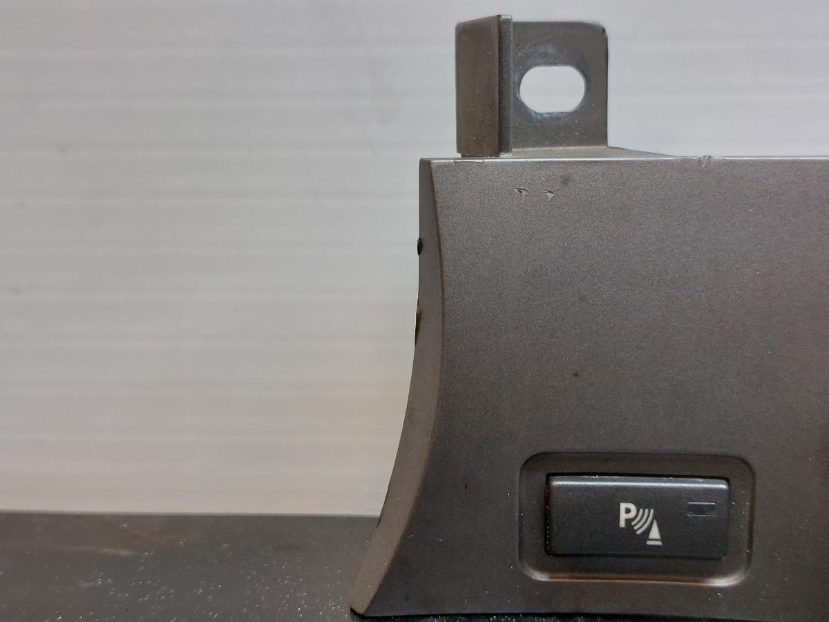 Parking sensor switch BMW 7 (E65, E66, E67) Imagem-1