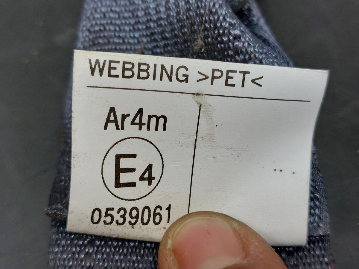 Left rear seatbelt pretensioner MITSUBISHI ASX (GA_W_) Imagem-5