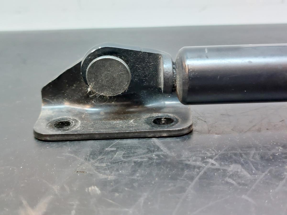 Trunk Shock Absorber MITSUBISHI ASX (GA_W_) Imagem-3
