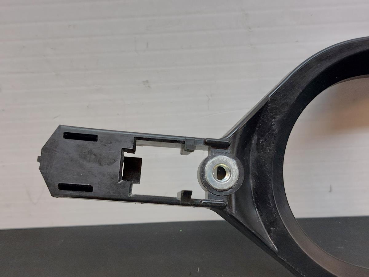 Left rear door handle support MITSUBISHI ASX (GA_W_) Imagem-2