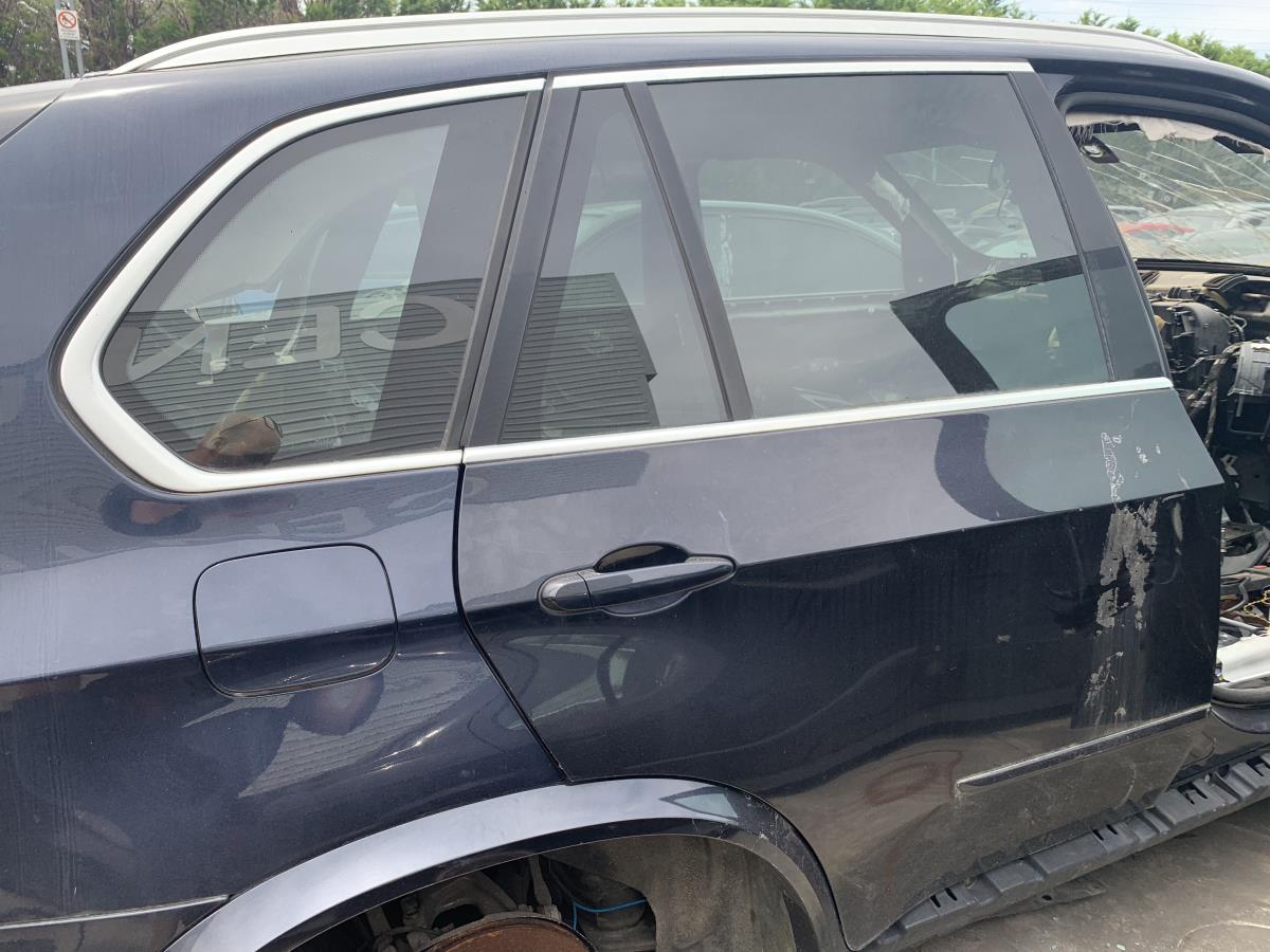 Porta trás direita BMW X5 (E70)