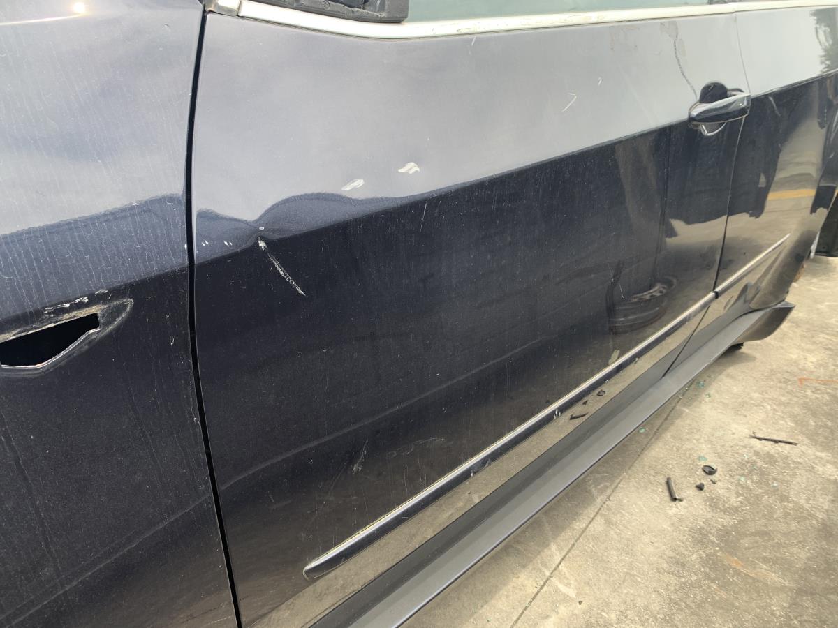 Porta frente esquerda BMW X5 (E70) Imagem-1