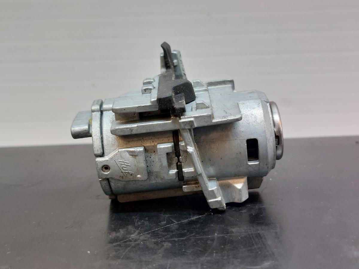 Canhão de porta MERCEDES-BENZ Classe C (W205) Imagem-3