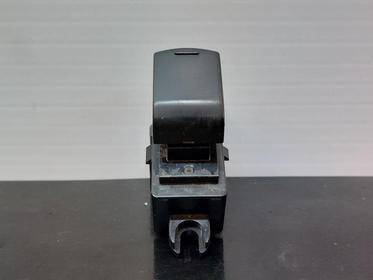 Comando / botão / interruptor vidros frente direito NISSAN Qashqai/Qashqai+2 I (J10, JJ10)