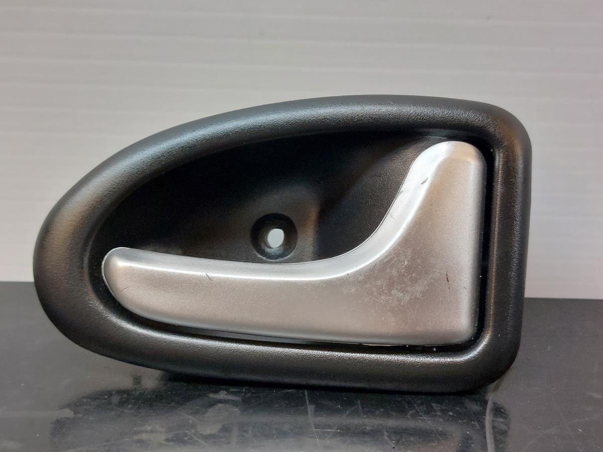 Poignée intérieure porte avant Droite RENAULT Clio II (BB0/1/2_, CB0/1/2_)