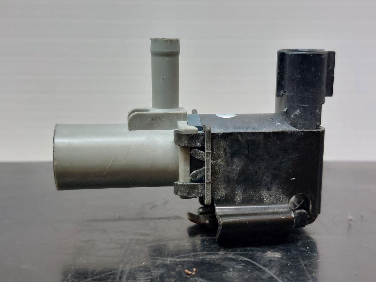 Turbo solenoid valve TOYOTA Corolla Hatchback (_E12_) Imagem-3