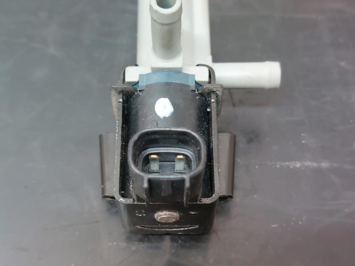 Turbo solenoid valve TOYOTA Corolla Hatchback (_E12_) Imagem-2