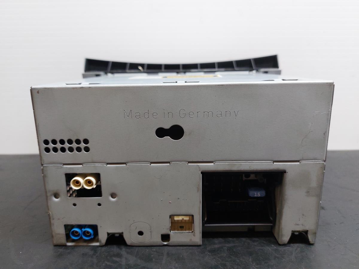 Rádio / auto-rádio MERCEDES-BENZ Classe E Coupé (C207) Imagem-5