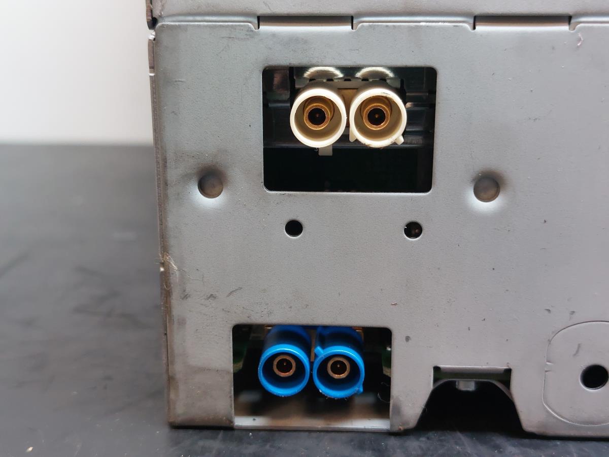 Rádio / auto-rádio MERCEDES-BENZ Classe E Coupé (C207) Imagem-6