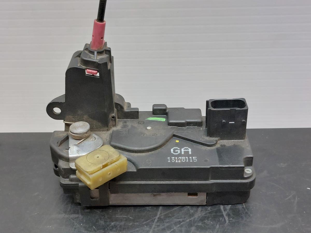 Serratura / chiusura posteriore Sinistra OPEL Astra H Hatchback (L48)