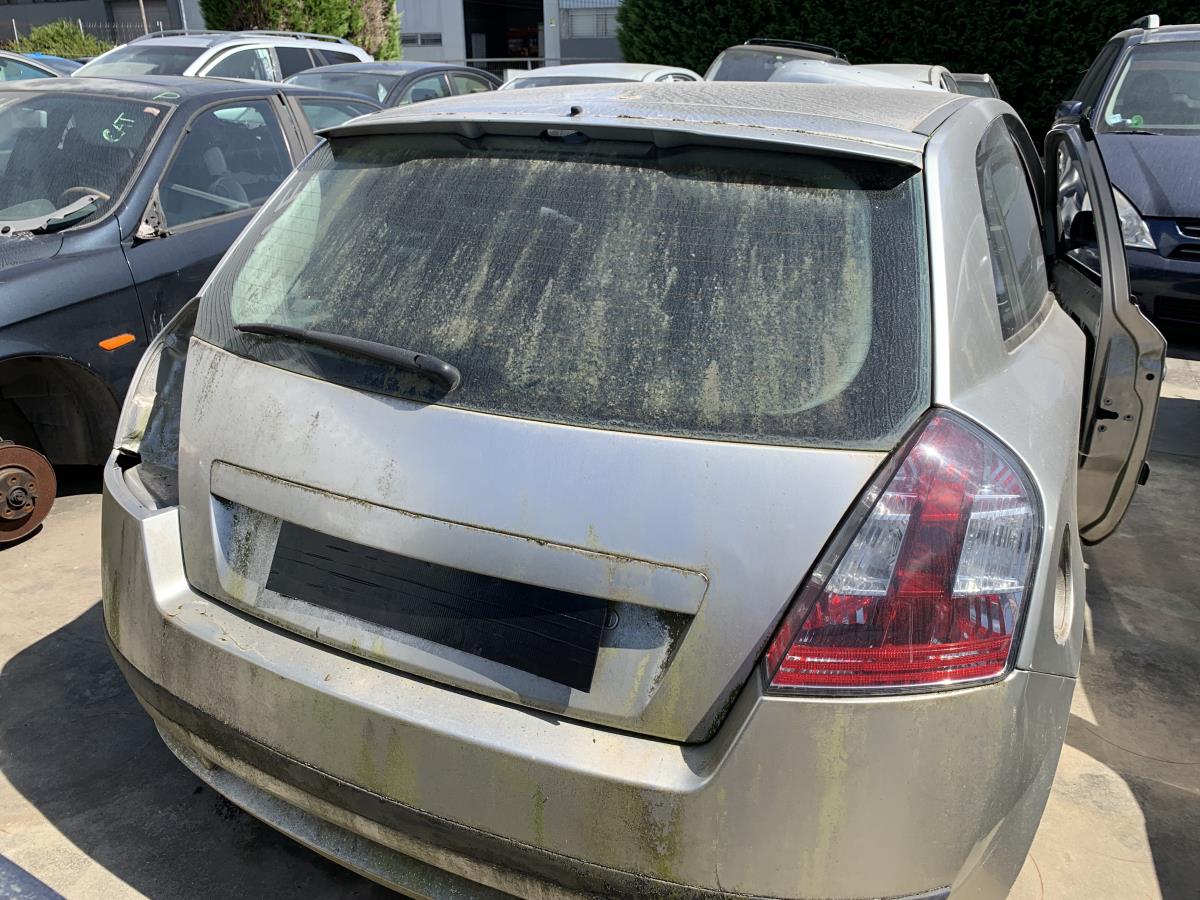 Porta / tampa da mala FIAT Stilo (192_) Imagem-1