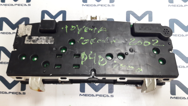 Instrument cluster TOYOTA Corolla Hatchback (_E12_) Imagem-1