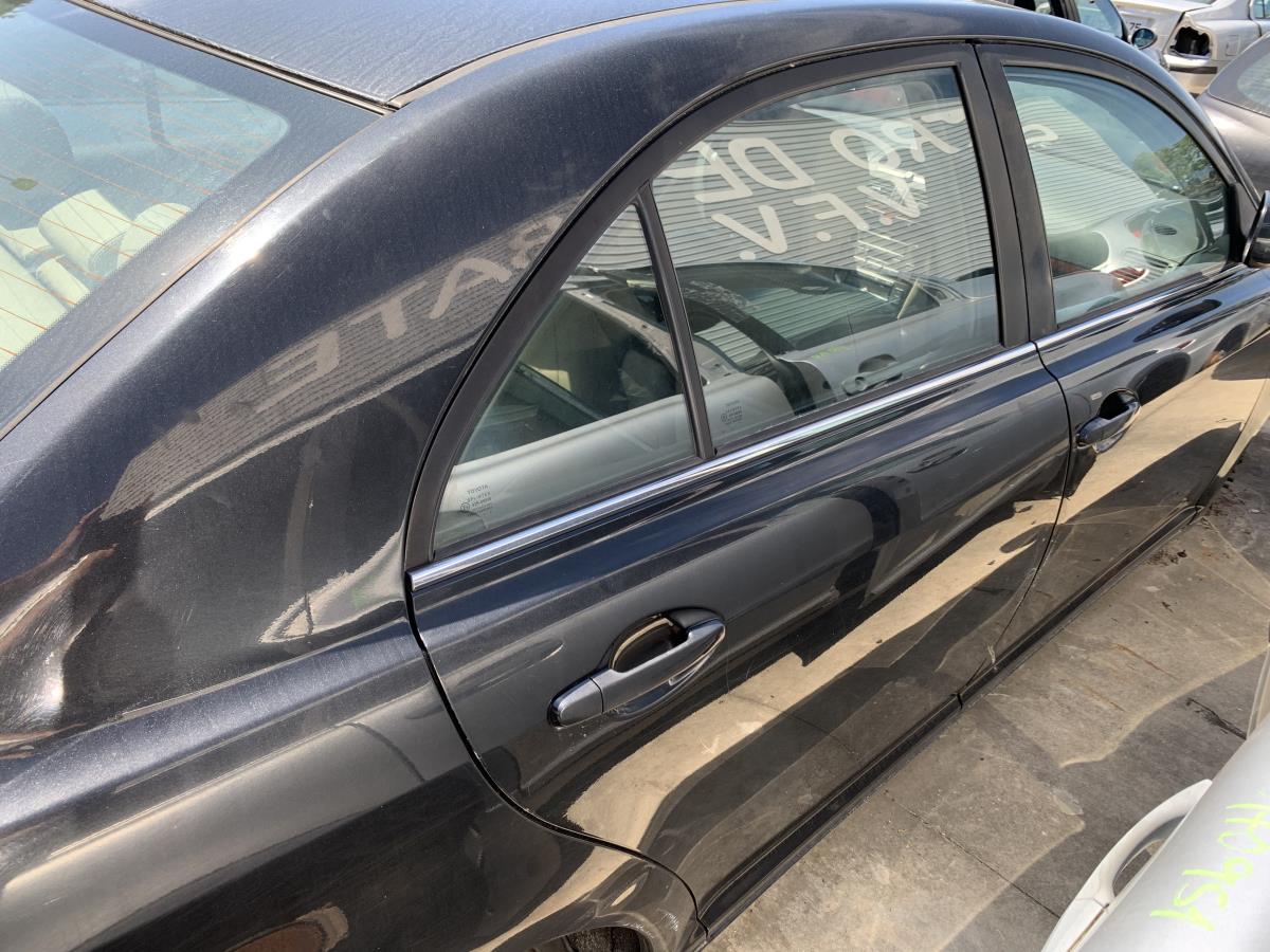 Porta trás direita TOYOTA Avensis Liftback (_T25_)