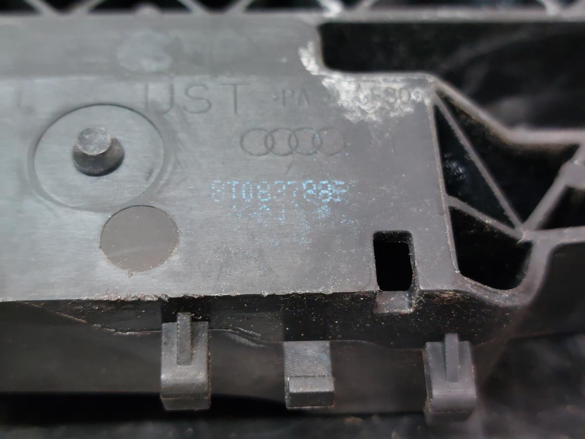 Support poignée porte arrière gauche AUDI Q5 (8R) Imagem-7